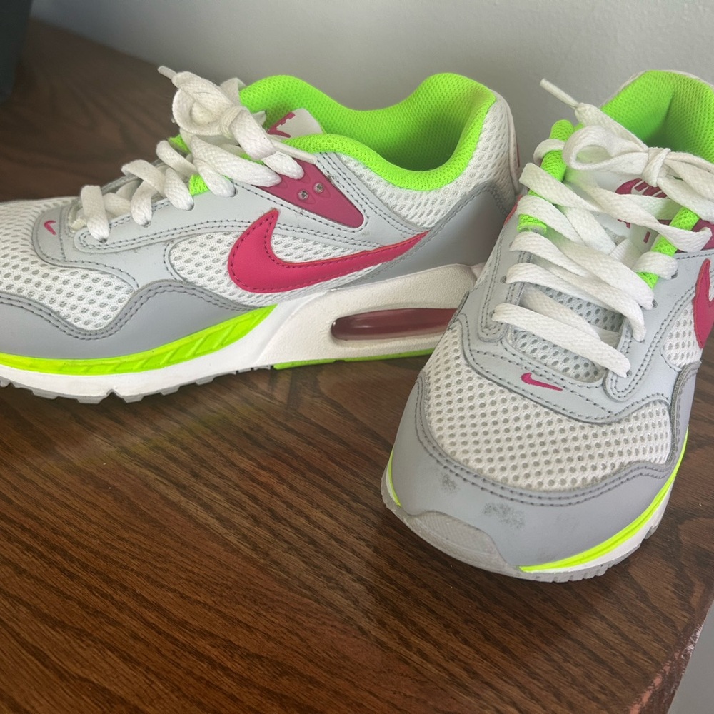 Nike Air Max Pink and Gray Sneakers